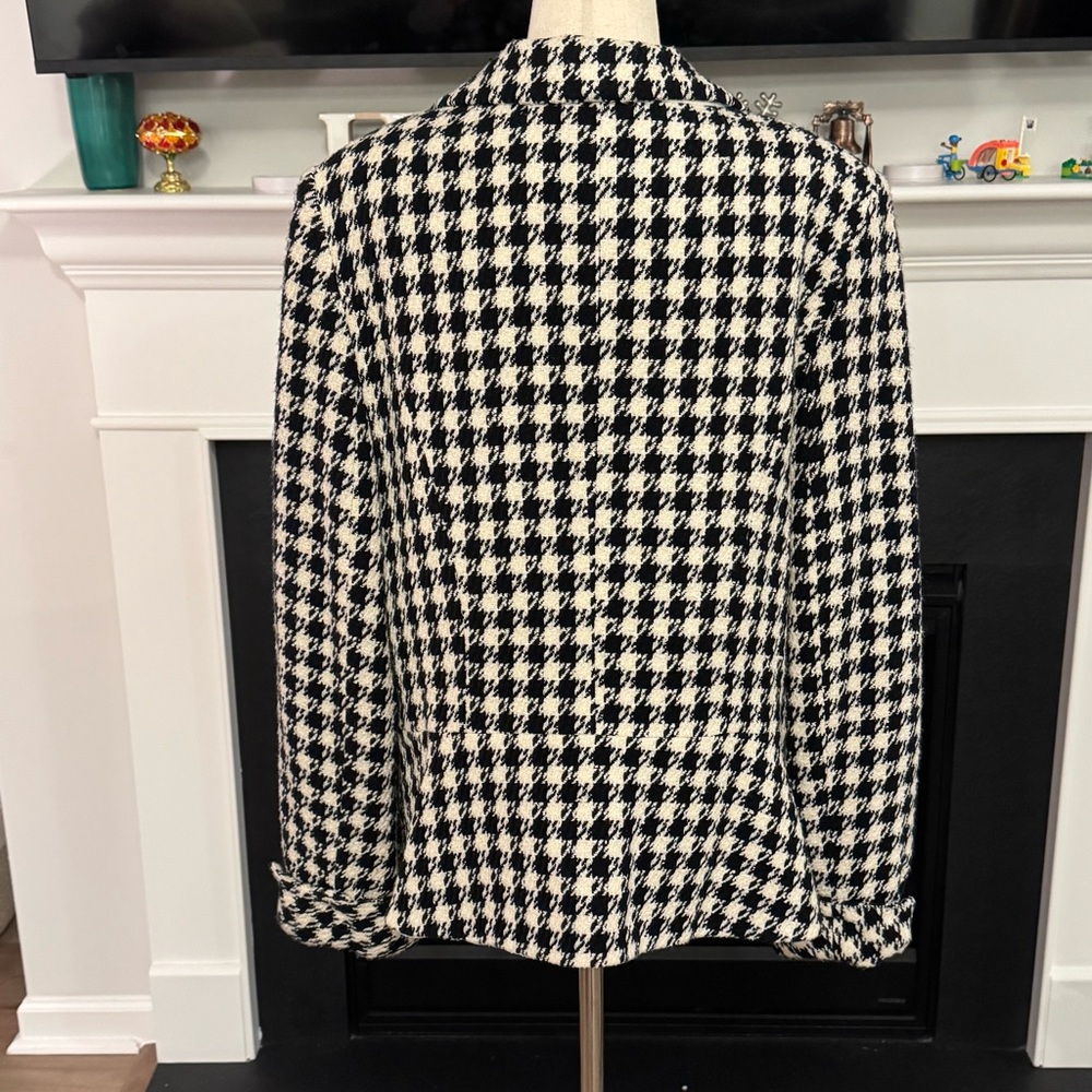 Lily & Taylor Black & Cream Houndstooth Wool Blazer – Made in USA – Size 16 - Picture 7 of 10